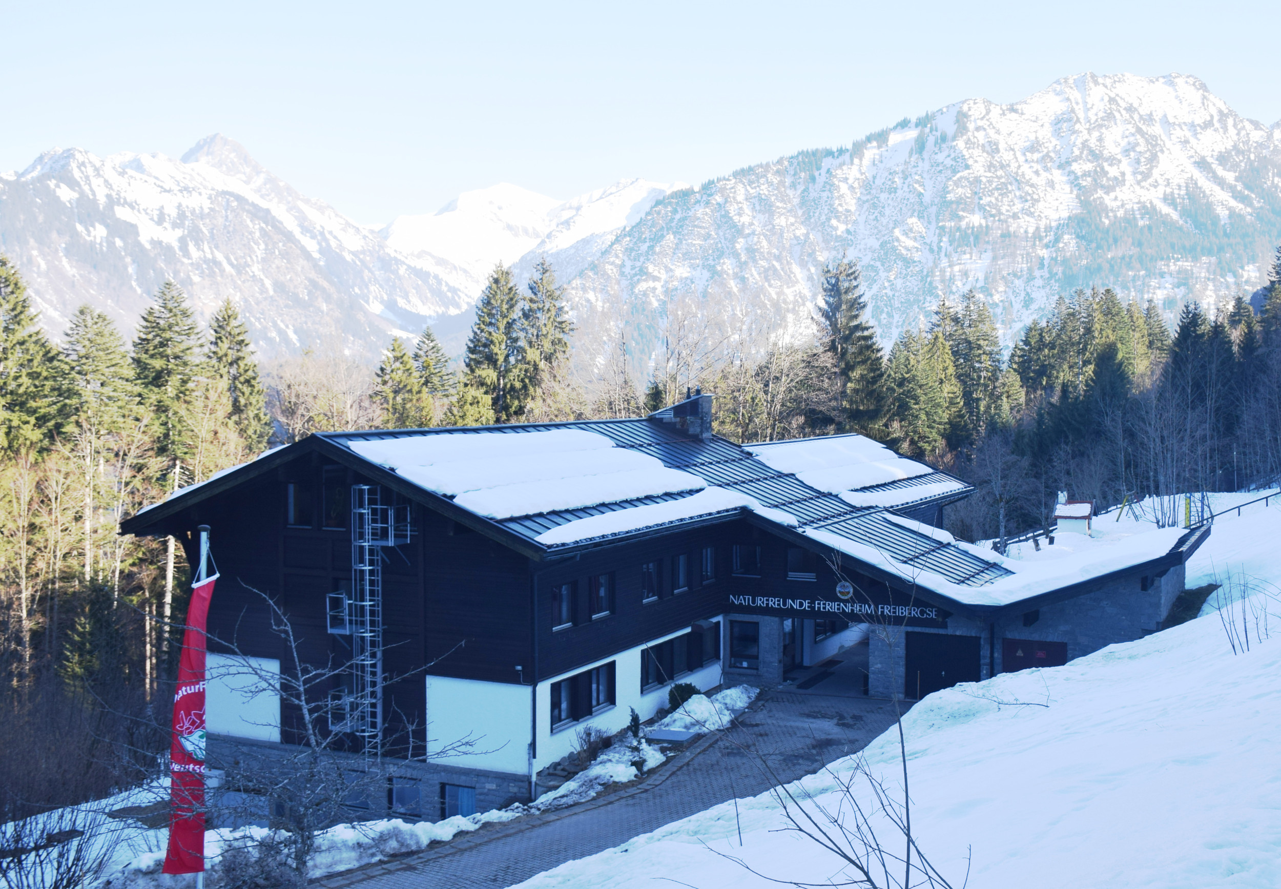 Schullandheim und NaturFreundehaus Freibergsee