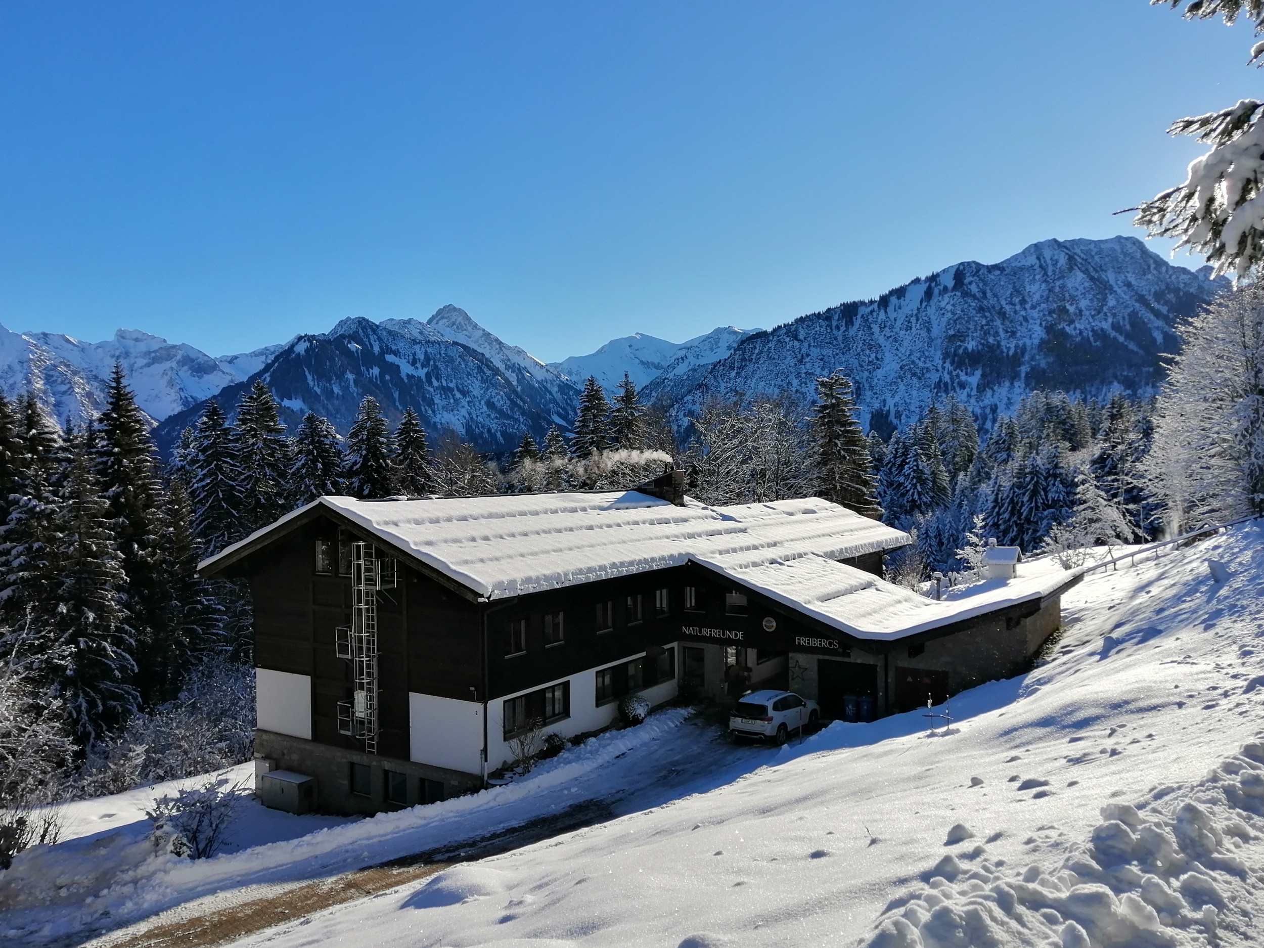 Schullandheim und NaturFreundehaus Freibergsee